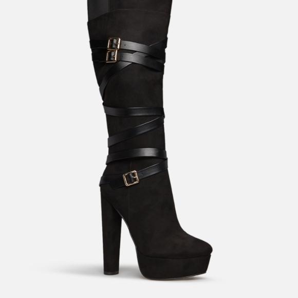 Knee high noots - Picture 2 of 2